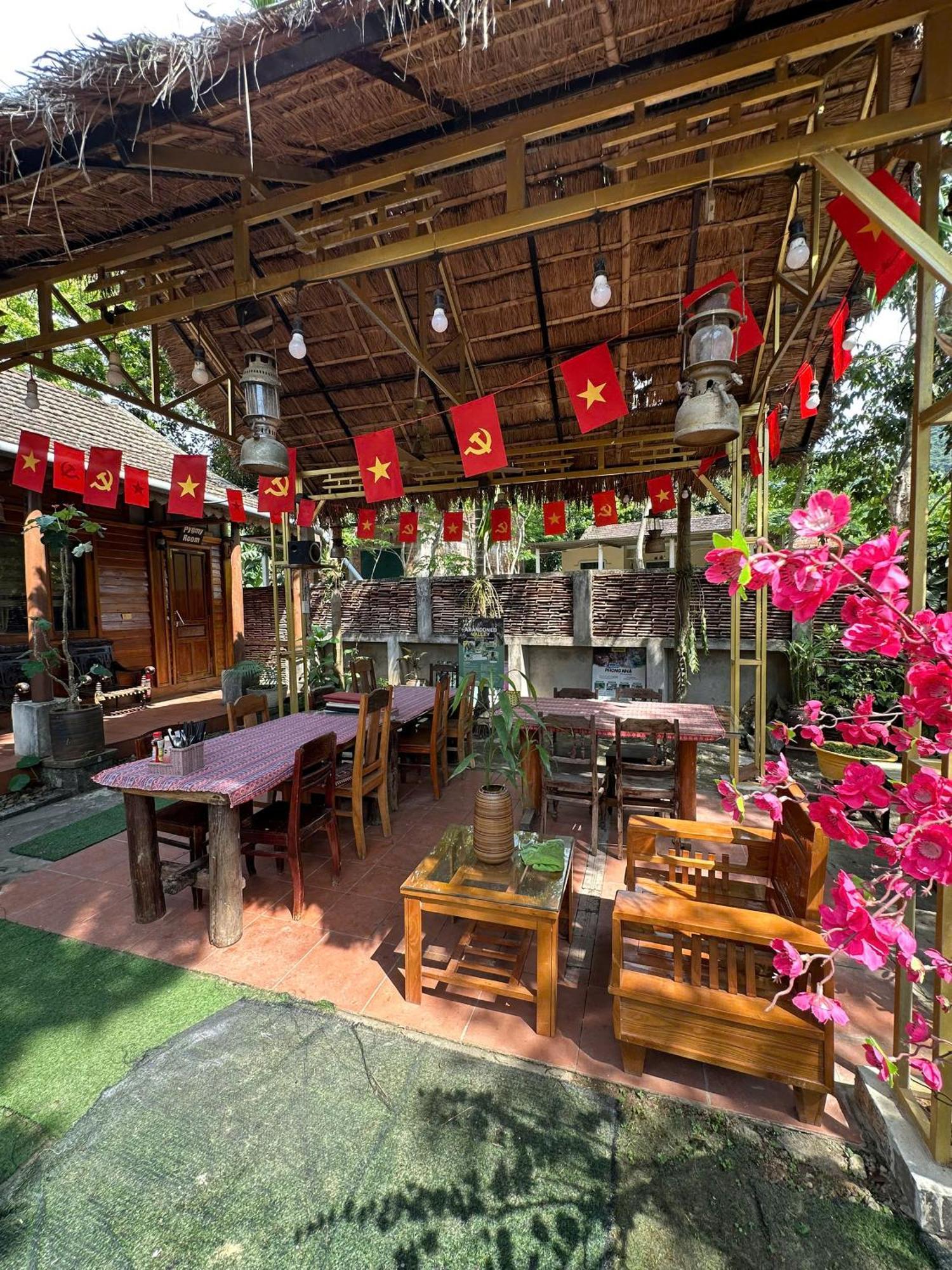 Highway 20 Homestay Phong Nha Esterno foto